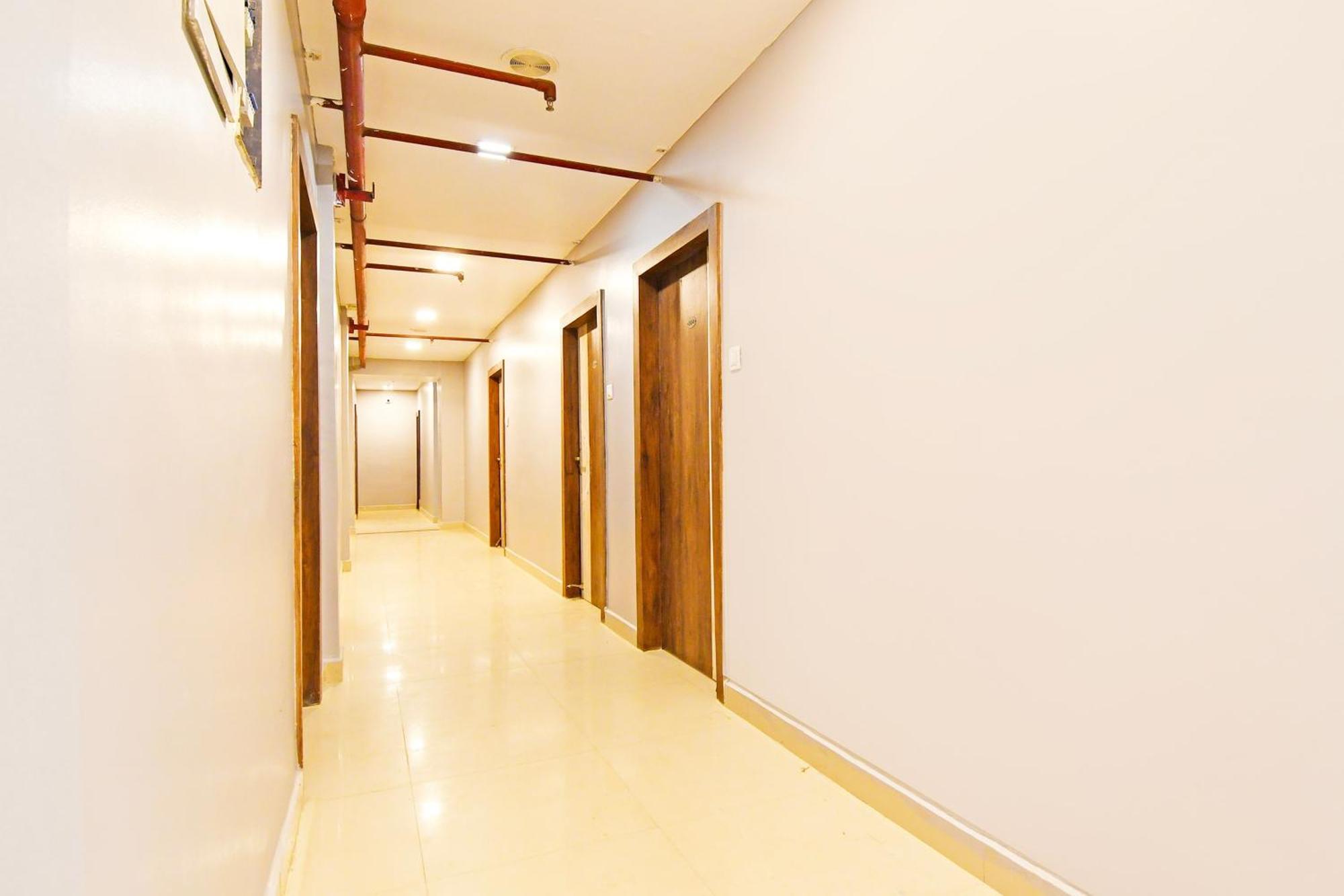 Hotel Super Townhouse Mancheswar Industrial Estate Bhubaneswar Exterior foto