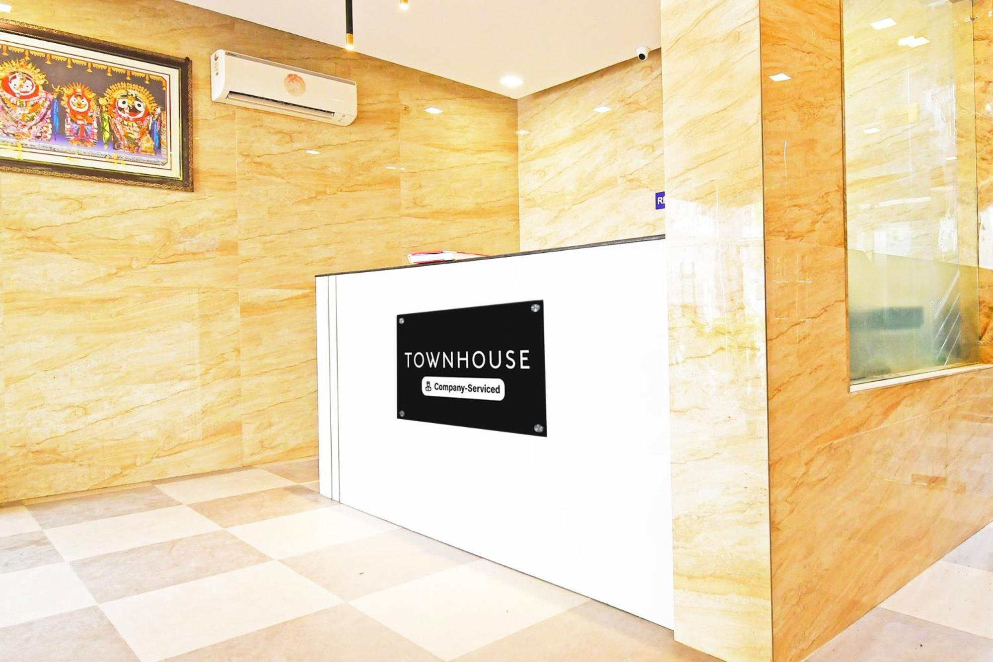 Hotel Super Townhouse Mancheswar Industrial Estate Bhubaneswar Exterior foto