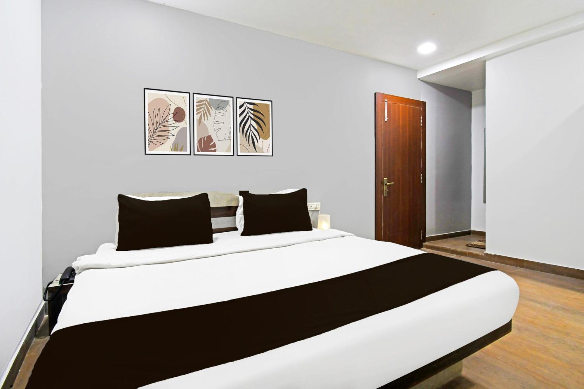 Hotel Super Townhouse Mancheswar Industrial Estate Bhubaneswar Exterior foto